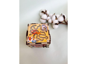 Бизиборд "Котокубик" для маленьких любителев котиков. Деревянный кубик с подвижными деталями. ChiDe