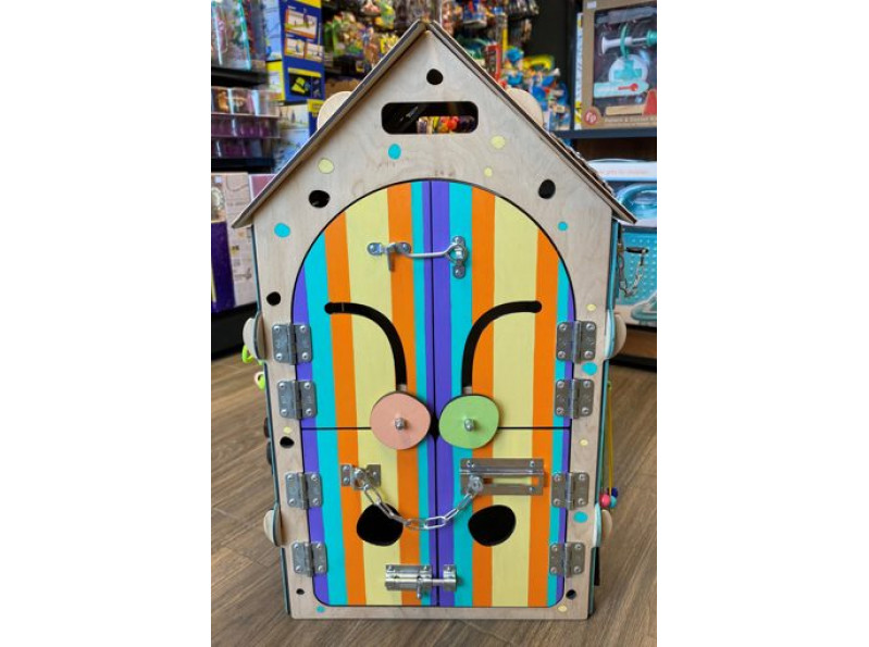 Бизиборд домик большой " Животные саванны" со световыми эффектами от производителя детских игрушек ChiDe