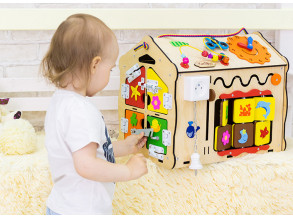 Бизиборд-дом «Смайлик со светом» 40x34x37 см, развивающая доска для детей от 8 месяцев до 5 лет, ChiDe